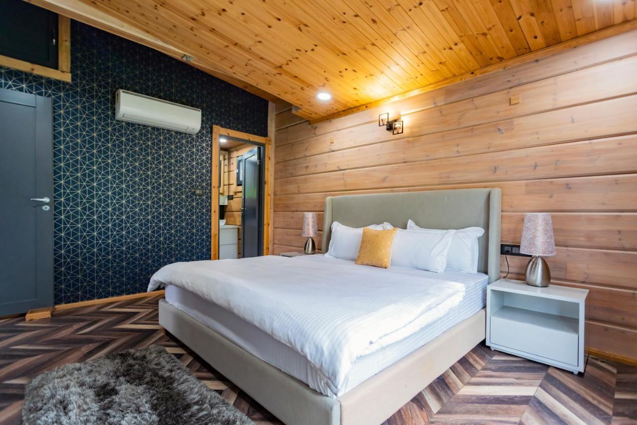 Saffronstays Paradise Pines, Dehradun - Cliff Villa With Valley & Forest Views Exterior photo